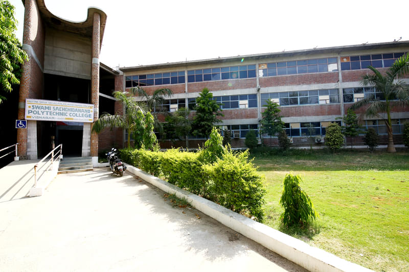 SPU Visnagar Academic Building photo 32